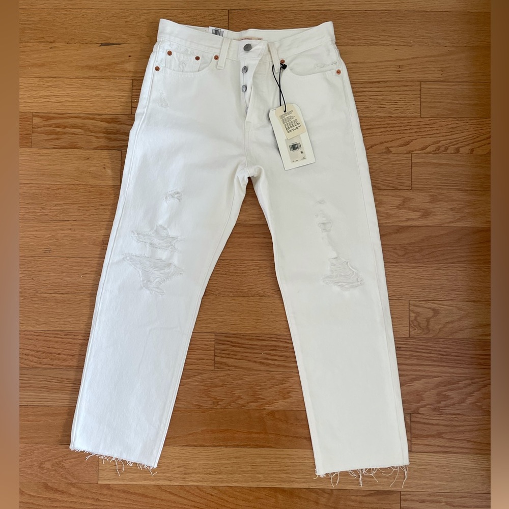 NWT Levi’s Wedgie Straight Women’s Jeans Cloud Bank 28w x 26l